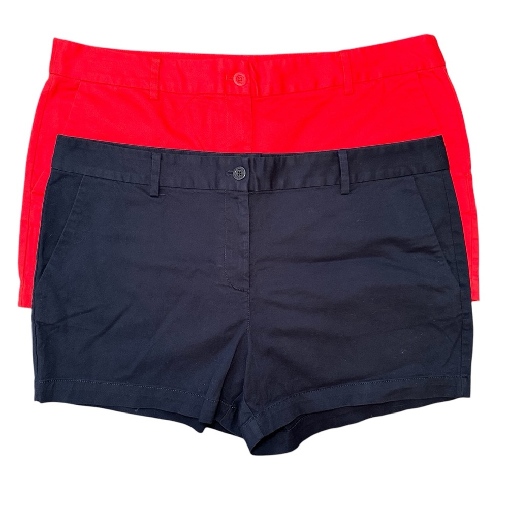 Nautica Women's 4" Mid Rise Twill Shorts Bundle - Navy Blue & Red - Size…